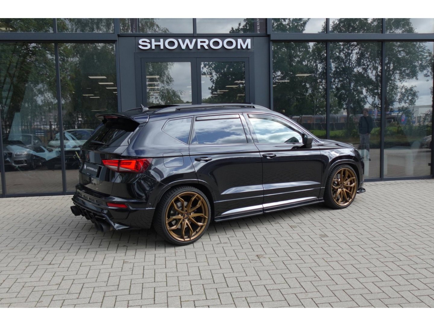 CUPRA Ateca 2.0 TSI 4Drive PANO KEYLESS 354PK ABT