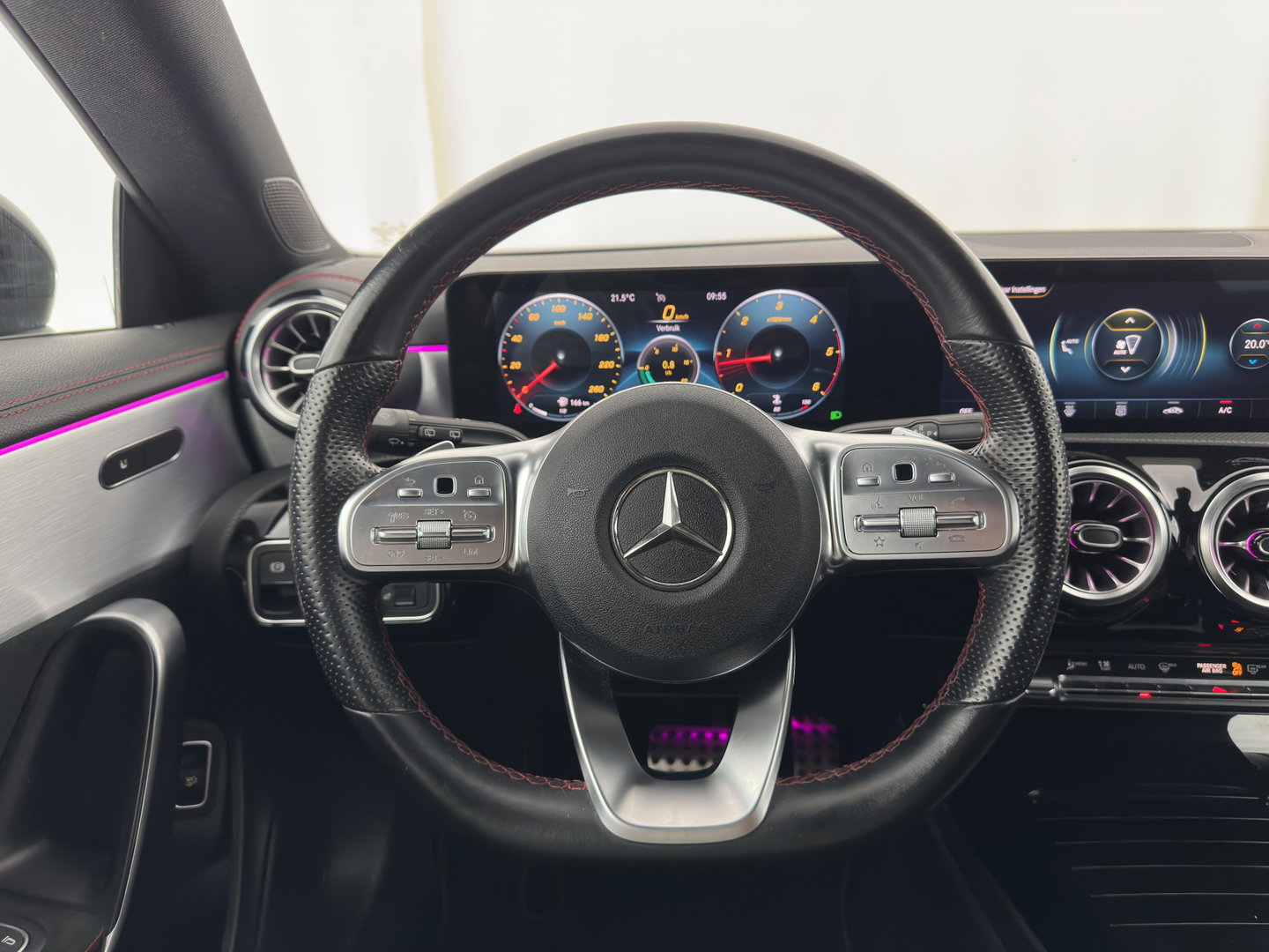Mercedes-Benz CLA-Klasse Shooting Brake 180 d Business Solution AMG (INCL.BTW) Aut. *LEATHER-MICROFIBRE | FULL-LED | HEATED-SPORTSEATS | AMBIENT-LIGHT | DIGI-COCKPIT | DAB+ | NAVI-FULLMAP | CAMERA | PRIVACYGLASS | SHIFTPADDLES | 18''ALU*