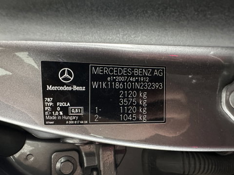 Mercedes-Benz CLA-Klasse Shooting Brake 180 d Business Solution AMG (INCL.BTW) Aut. *LEATHER-MICROFIBRE | FULL-LED | HEATED-SPORTSEATS | AMBIENT-LIGHT | DIGI-COCKPIT | DAB+ | NAVI-FULLMAP | CAMERA | PRIVACYGLASS | SHIFTPADDLES | 18''ALU*