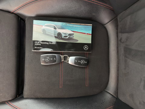 Mercedes-Benz CLA-Klasse Shooting Brake 180 d Business Solution AMG (INCL.BTW) Aut. *LEATHER-MICROFIBRE | FULL-LED | HEATED-SPORTSEATS | AMBIENT-LIGHT | DIGI-COCKPIT | DAB+ | NAVI-FULLMAP | CAMERA | PRIVACYGLASS | SHIFTPADDLES | 18''ALU*