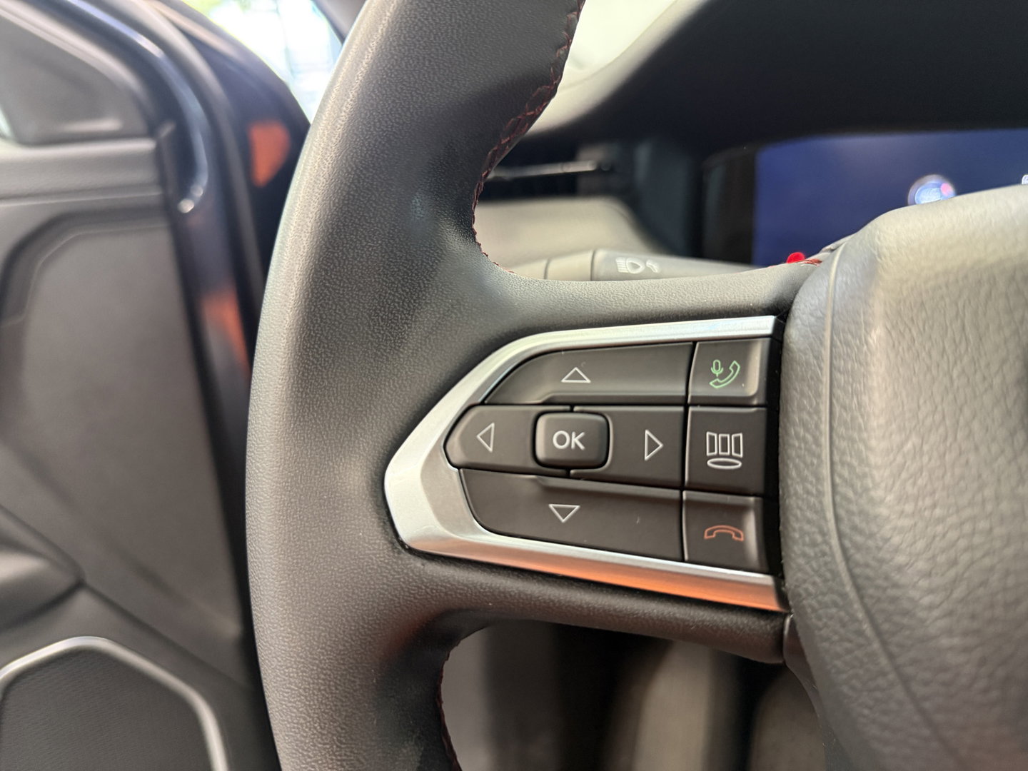 Jeep Compass 4xe 240 Plug-in Hybrid Electric Trailhawk Leder ACC Trekhaak