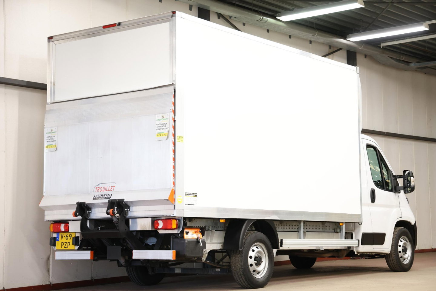 Fiat Ducato BAKWAGEN MEUBELBAK LAADKLEP