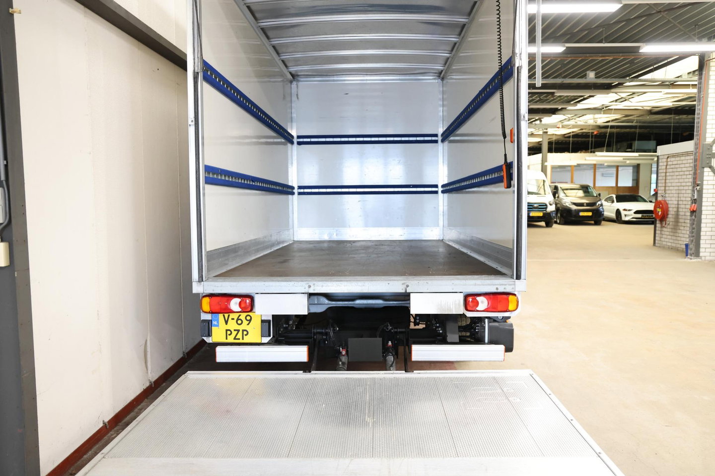 Fiat Ducato BAKWAGEN MEUBELBAK LAADKLEP
