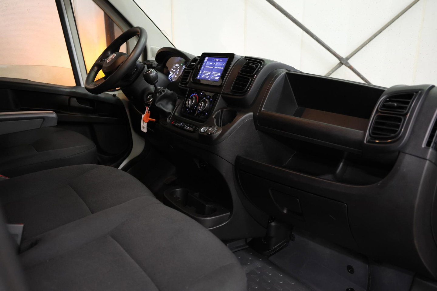 Fiat Ducato BAKWAGEN MEUBELBAK LAADKLEP