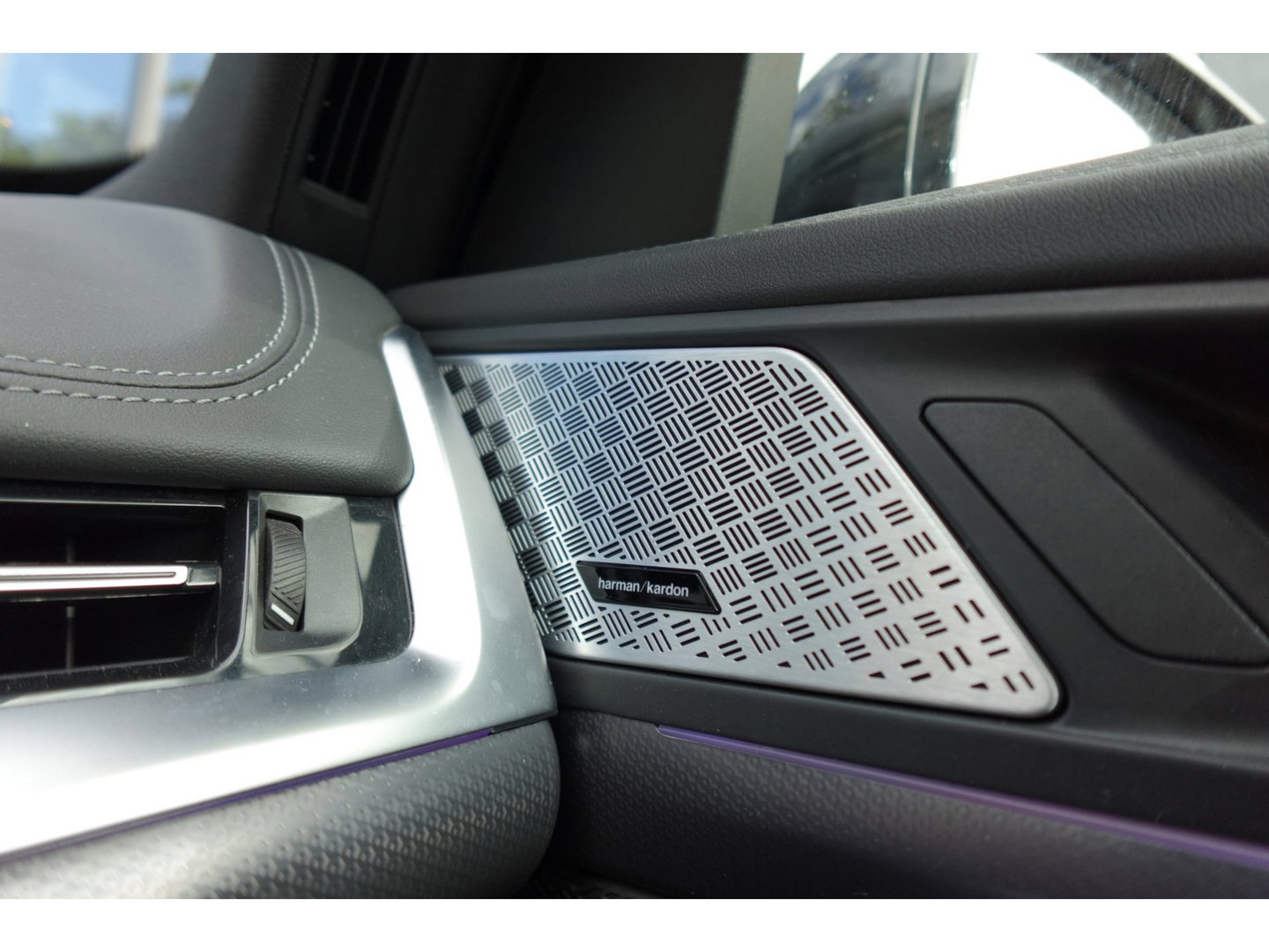 BMW X1 XDrive30e M-PAKKET PANO HUD 360