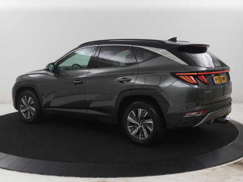 Hyundai Tucson 1.6 T-GDI HEV Comfort Smart | Trekhaak | Adaptive cruise | Stuur/stoel verwarming | Climate control | Carplay | Camera | Park assist | Full LED | KRELL Sound |