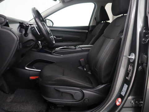 Hyundai Tucson 1.6 T-GDI HEV Comfort Smart | Trekhaak | Adaptive cruise | Stuur/stoel verwarming | Climate control | Carplay | Camera | Park assist | Full LED | KRELL Sound |
