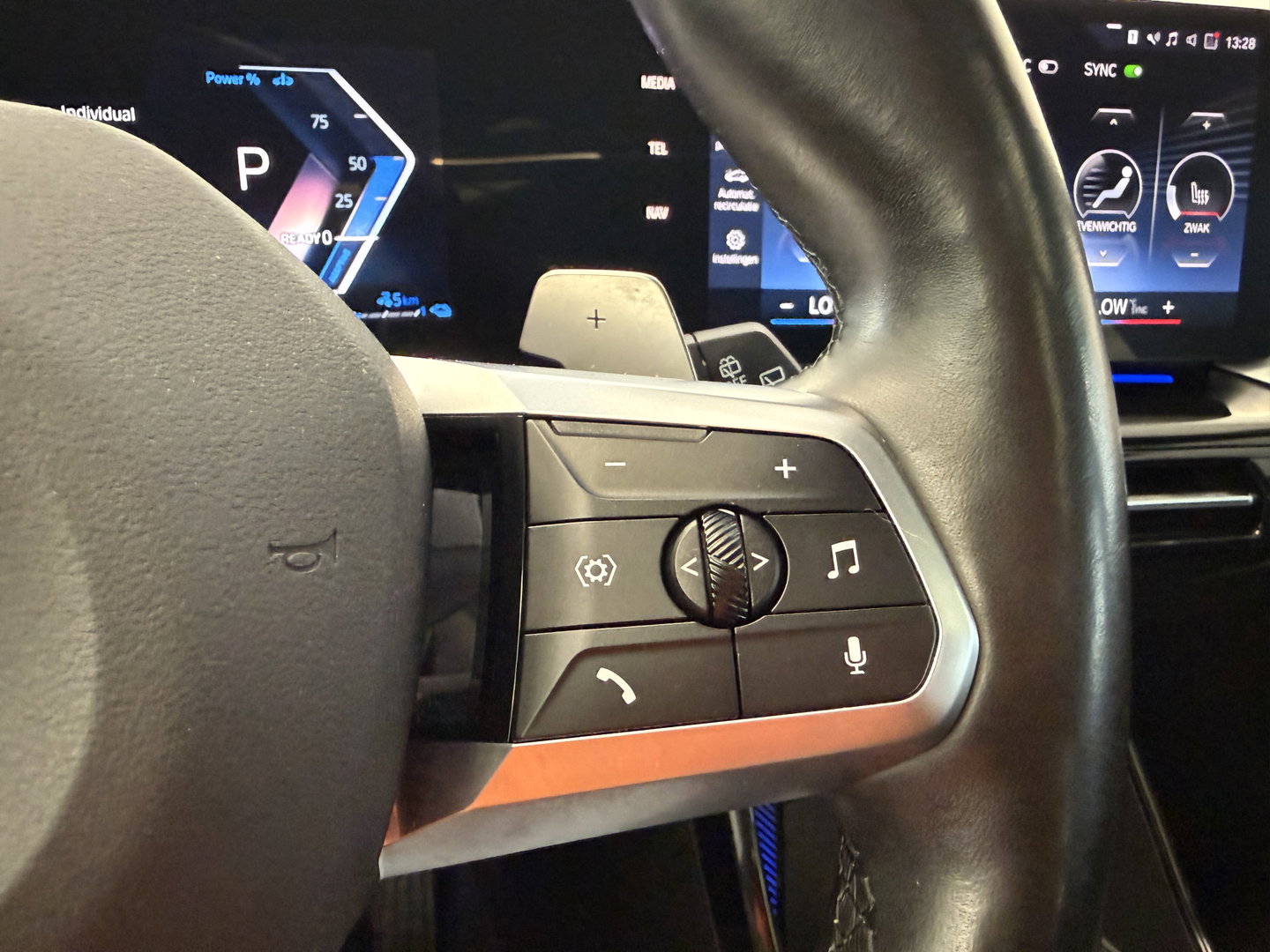 BMW X1 xDrive30e Harman/Kardon Mem. stoelen Widescreen