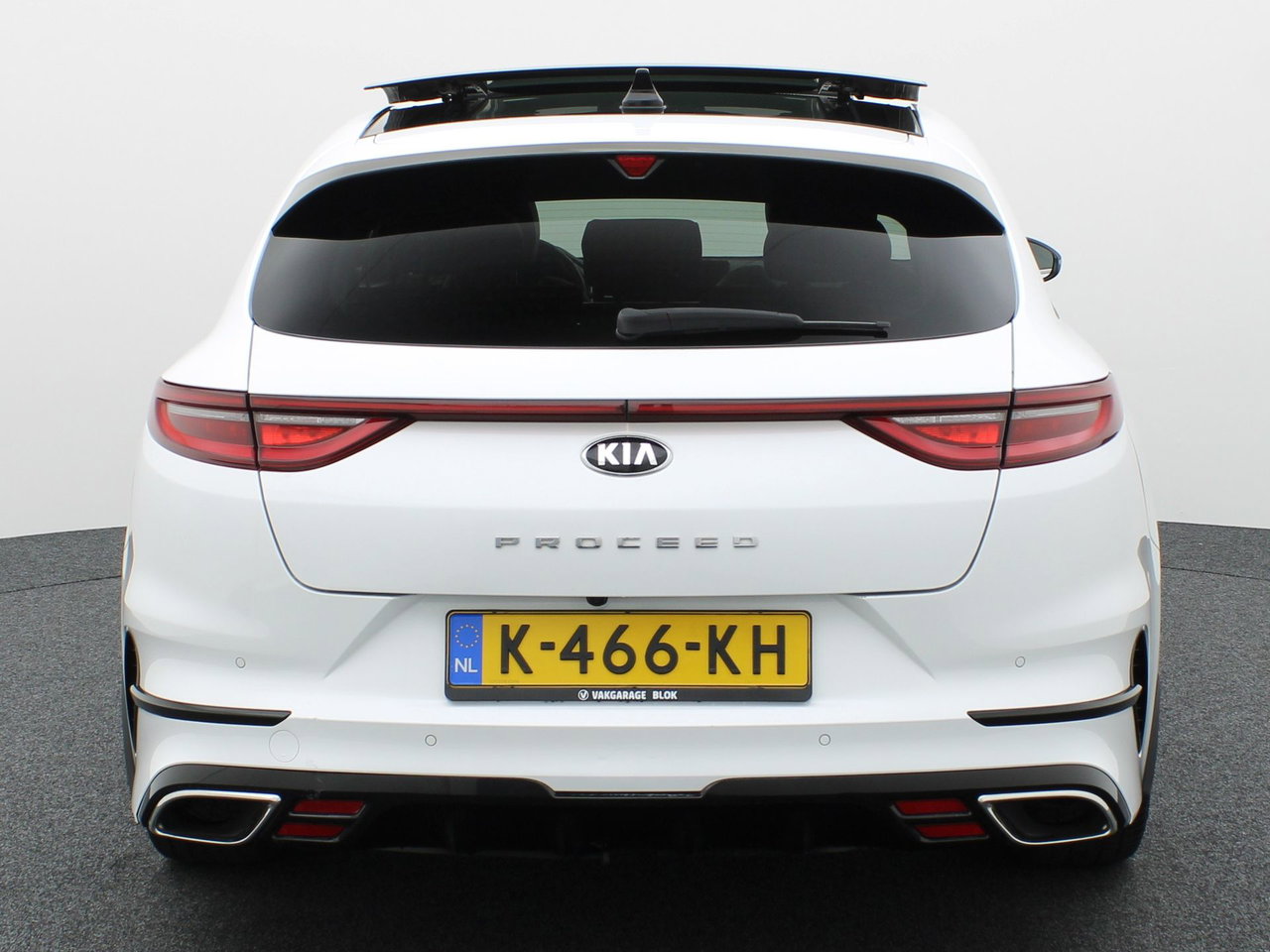 Kia ProCeed