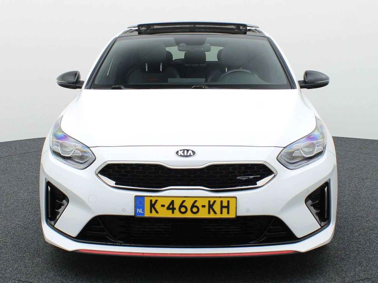 Kia ProCeed