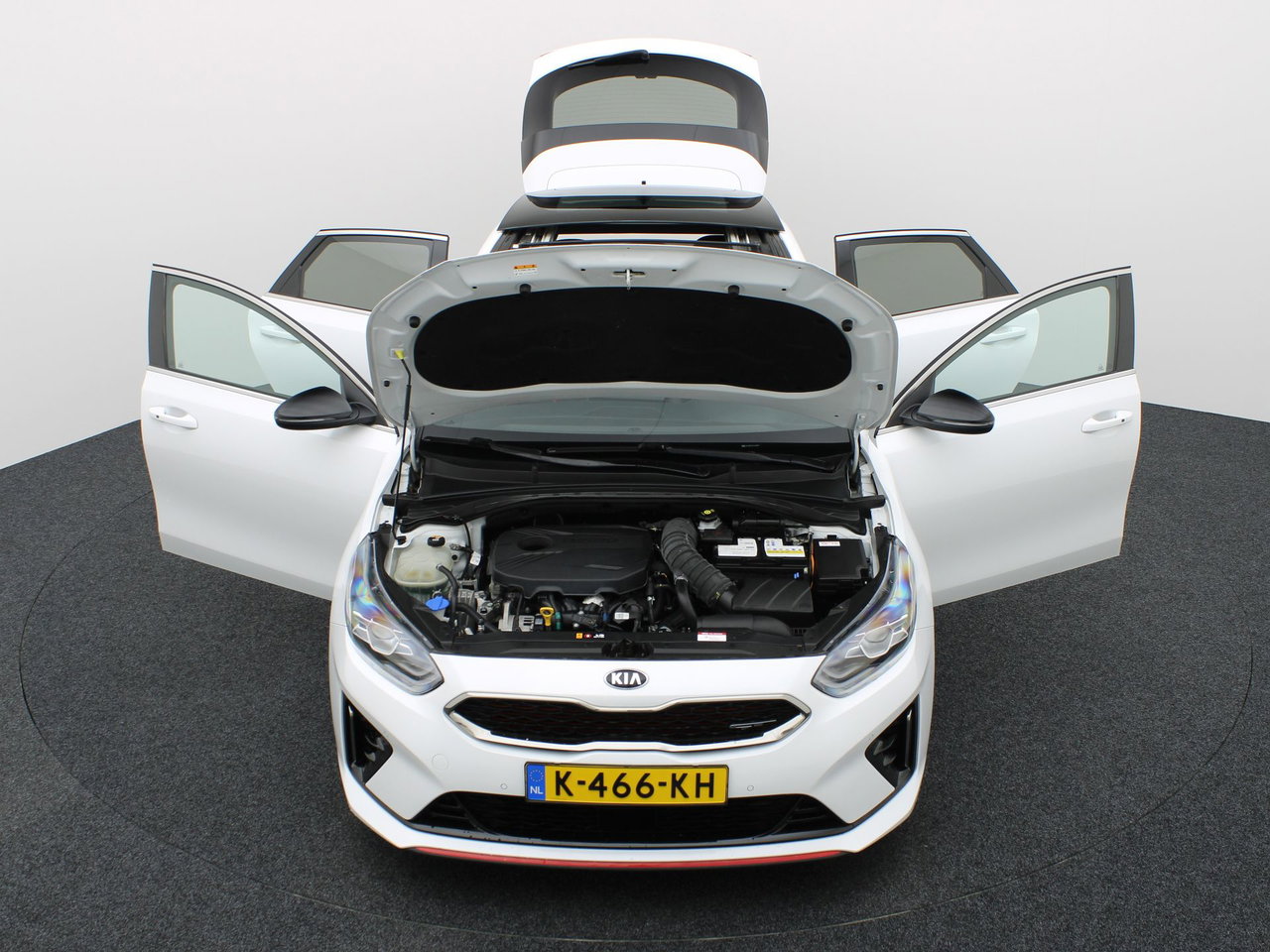Kia ProCeed