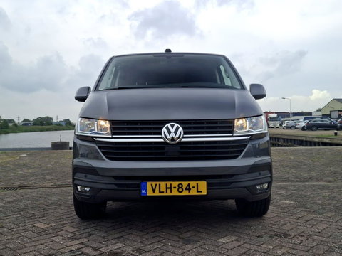 Volkswagen Transporter 2.0 TDI L2H1 Highline | ARMSTEUN | ACHTERUITRIJCAMERA | APPLE CARPLAY | 2x STOEL