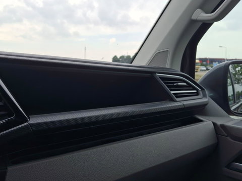 Volkswagen Transporter 2.0 TDI L2H1 Highline | ARMSTEUN | ACHTERUITRIJCAMERA | APPLE CARPLAY | 2x STOEL