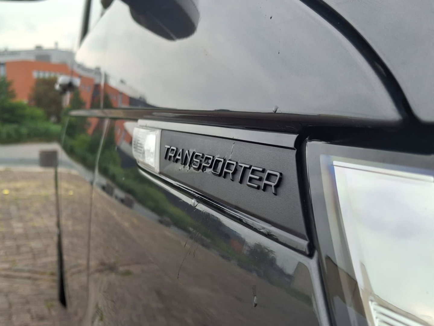 Volkswagen Transporter 2.0 TDI L2H1 Highline | ARMSTEUN | ACHTERUITRIJCAMERA | APPLE CARPLAY | 2x STOEL