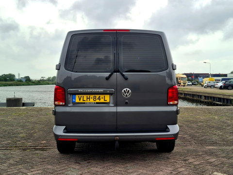 Volkswagen Transporter 2.0 TDI L2H1 Highline | ARMSTEUN | ACHTERUITRIJCAMERA | APPLE CARPLAY | 2x STOEL