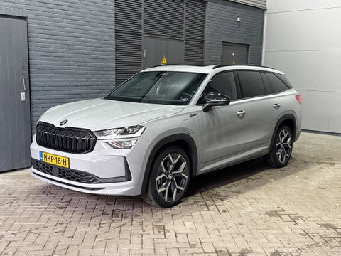 Škoda Kodiaq 1.5 TSI PHEV Sportline Business | Panoramadak | Trekhaak | Memory | Matrix LED | Stoelverwarming V+A | Camera | ACC