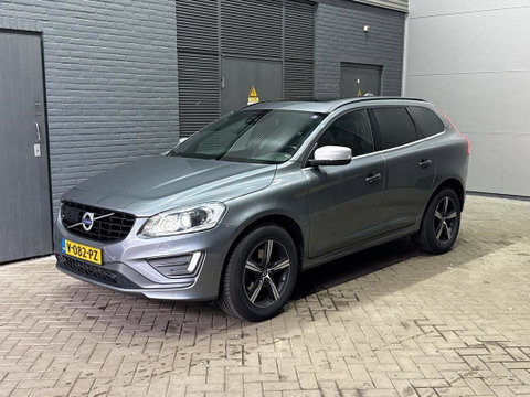 Volvo XC60 2.0 D4 AWD R-Design | Panoramadak | Trekhaak | BLIS | Standkachel | Stoel+Stuurverwarming | Camera | ACC