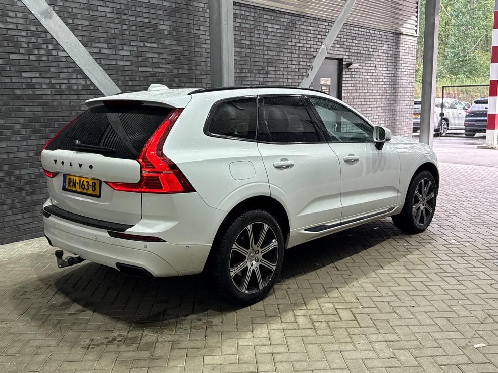 Volvo XC60 2.0 T5 Inscription | Luchtvering | Panoramadak | 360° Camera | BLIS | Standkachel | Stoel+Stuurverwarming | ACC