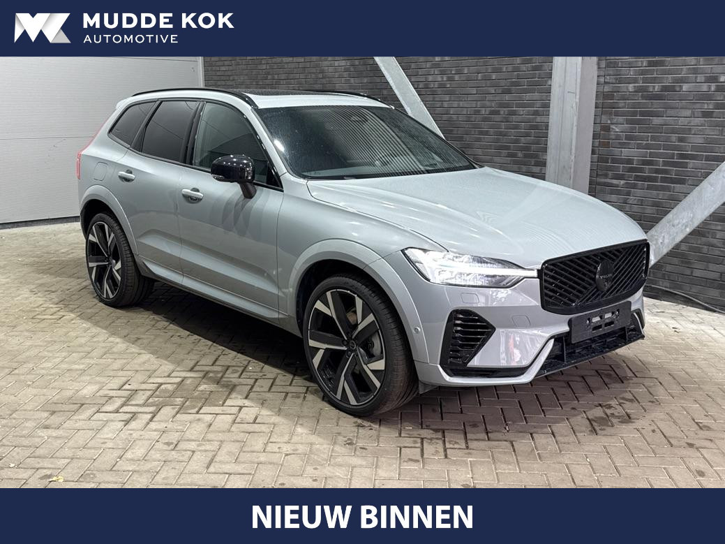 Volvo XC60 T6 Ultra Black Edition | 22 Inch | Luchtvering | Bowers & Wilkins | 360° Camera | Stoelventilatie