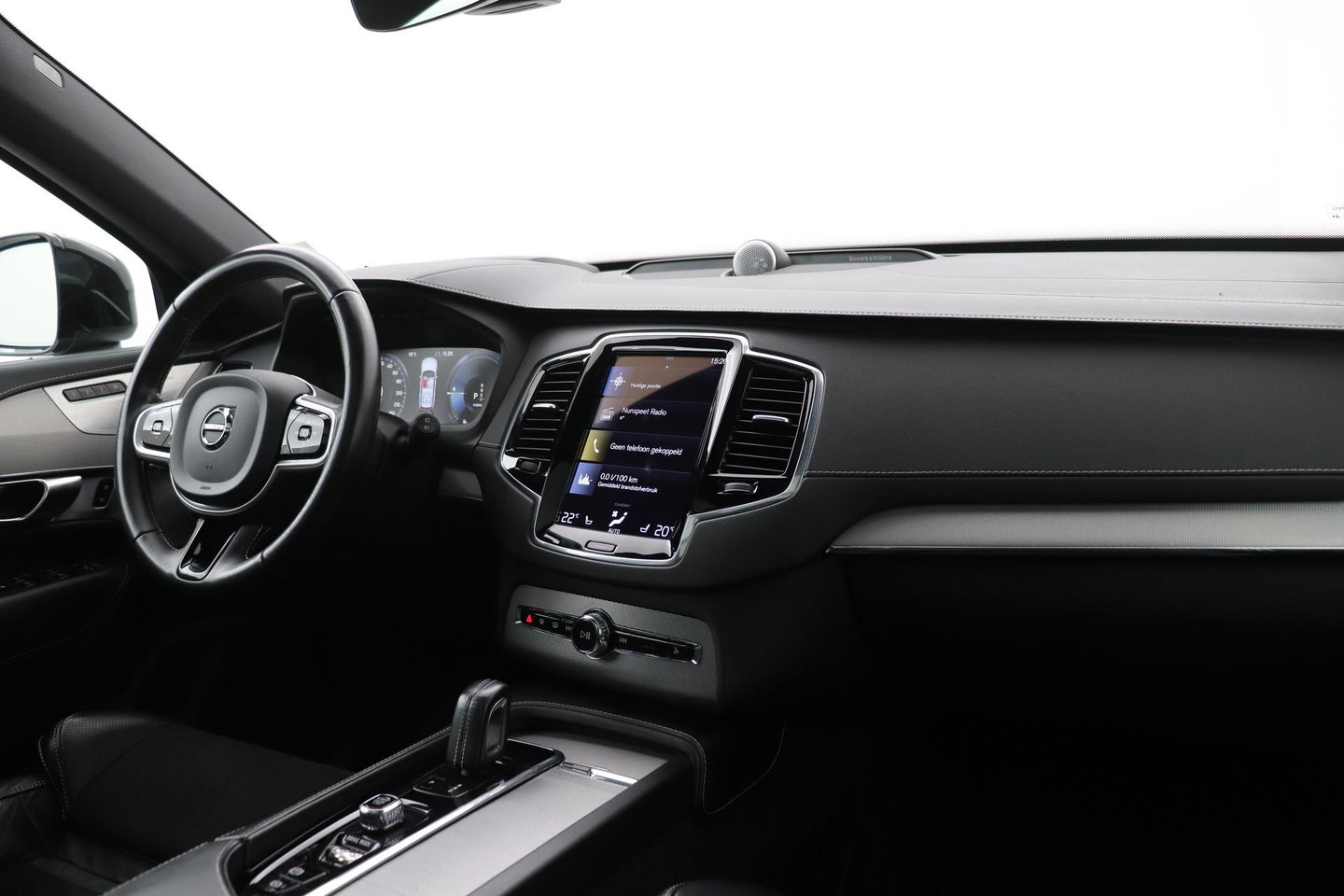 Volvo XC90 T8 Recharge R-Design | Bowers&Wilkins | Luchtvering | Panoramadak | 360° Camera | Head-Up | ACC