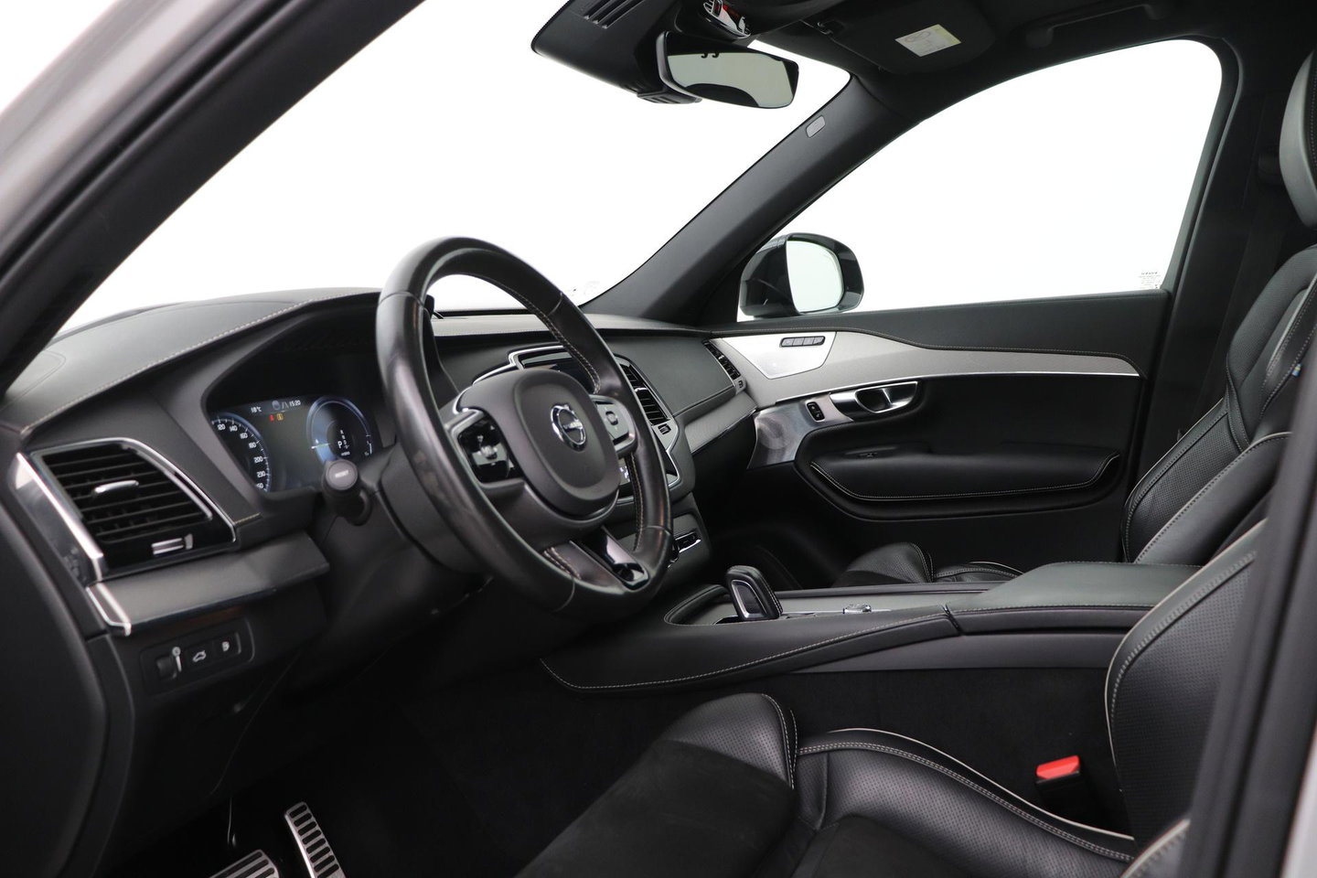 Volvo XC90 T8 Recharge R-Design | Bowers&Wilkins | Luchtvering | Panoramadak | 360° Camera | Head-Up | ACC