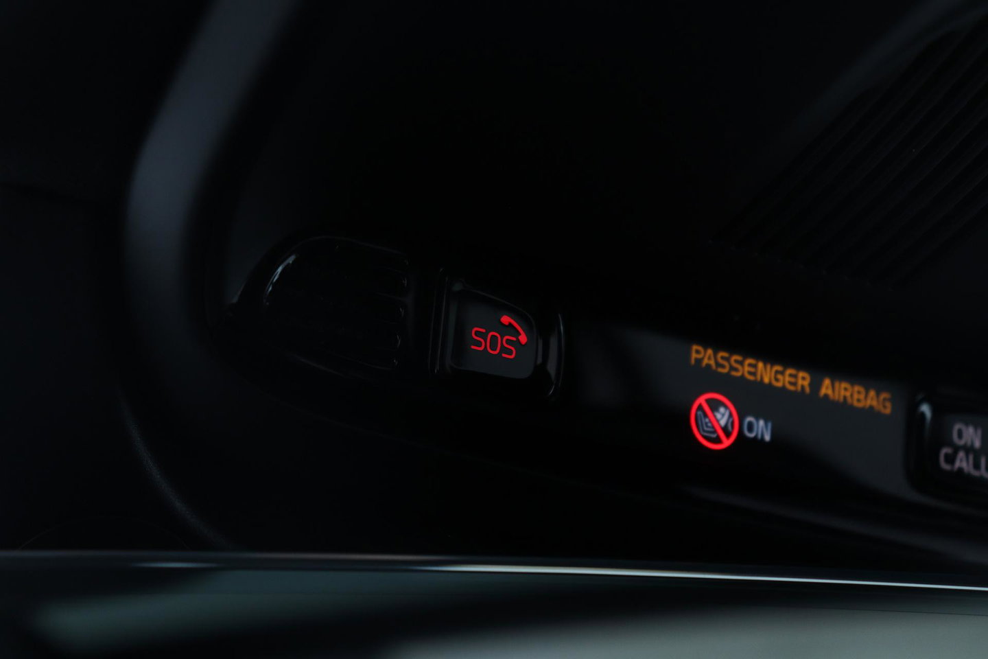 Volvo XC90 T8 Recharge R-Design | Bowers&Wilkins | Luchtvering | Panoramadak | 360° Camera | Head-Up | ACC