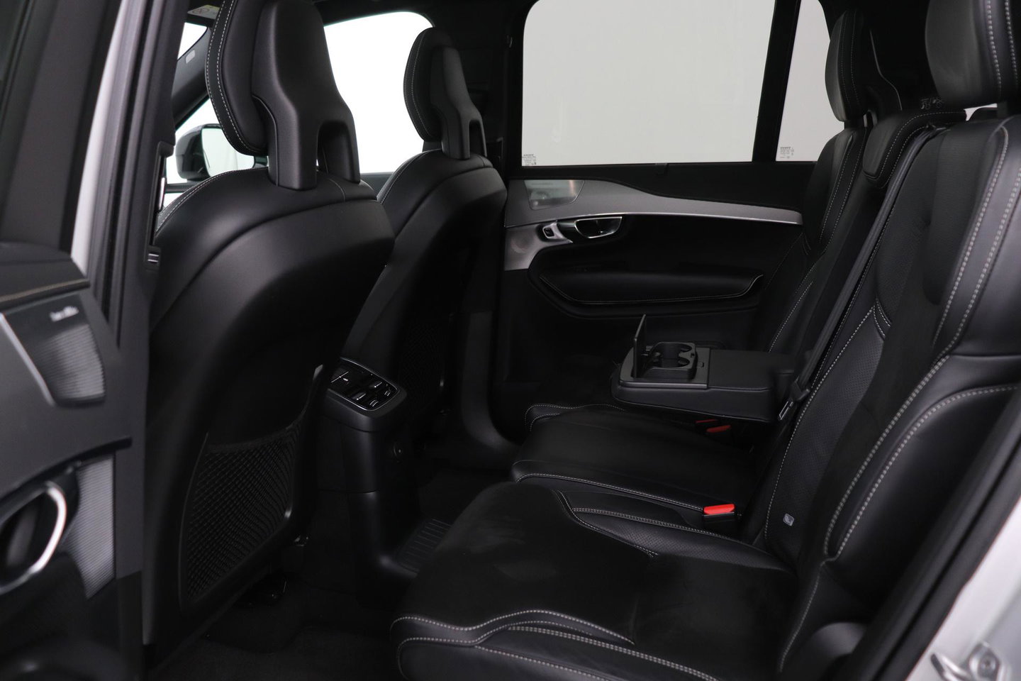 Volvo XC90 T8 Recharge R-Design | Bowers&Wilkins | Luchtvering | Panoramadak | 360° Camera | Head-Up | ACC