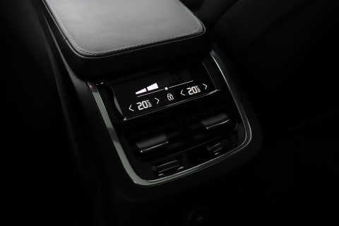 Volvo XC90 T8 Recharge R-Design | Bowers&Wilkins | Luchtvering | Panoramadak | 360° Camera | Head-Up | ACC