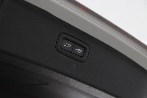 Volvo XC90 T8 Recharge R-Design | Bowers&Wilkins | Luchtvering | Panoramadak | 360° Camera | Head-Up | ACC
