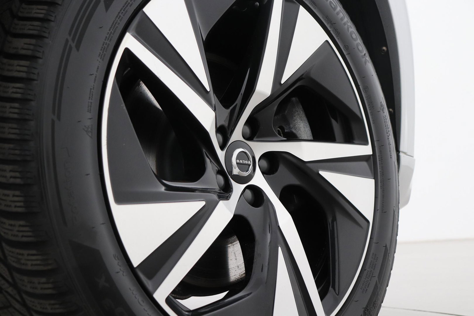 Volvo XC90 T8 Recharge R-Design | Bowers&Wilkins | Luchtvering | Panoramadak | 360° Camera | Head-Up | ACC