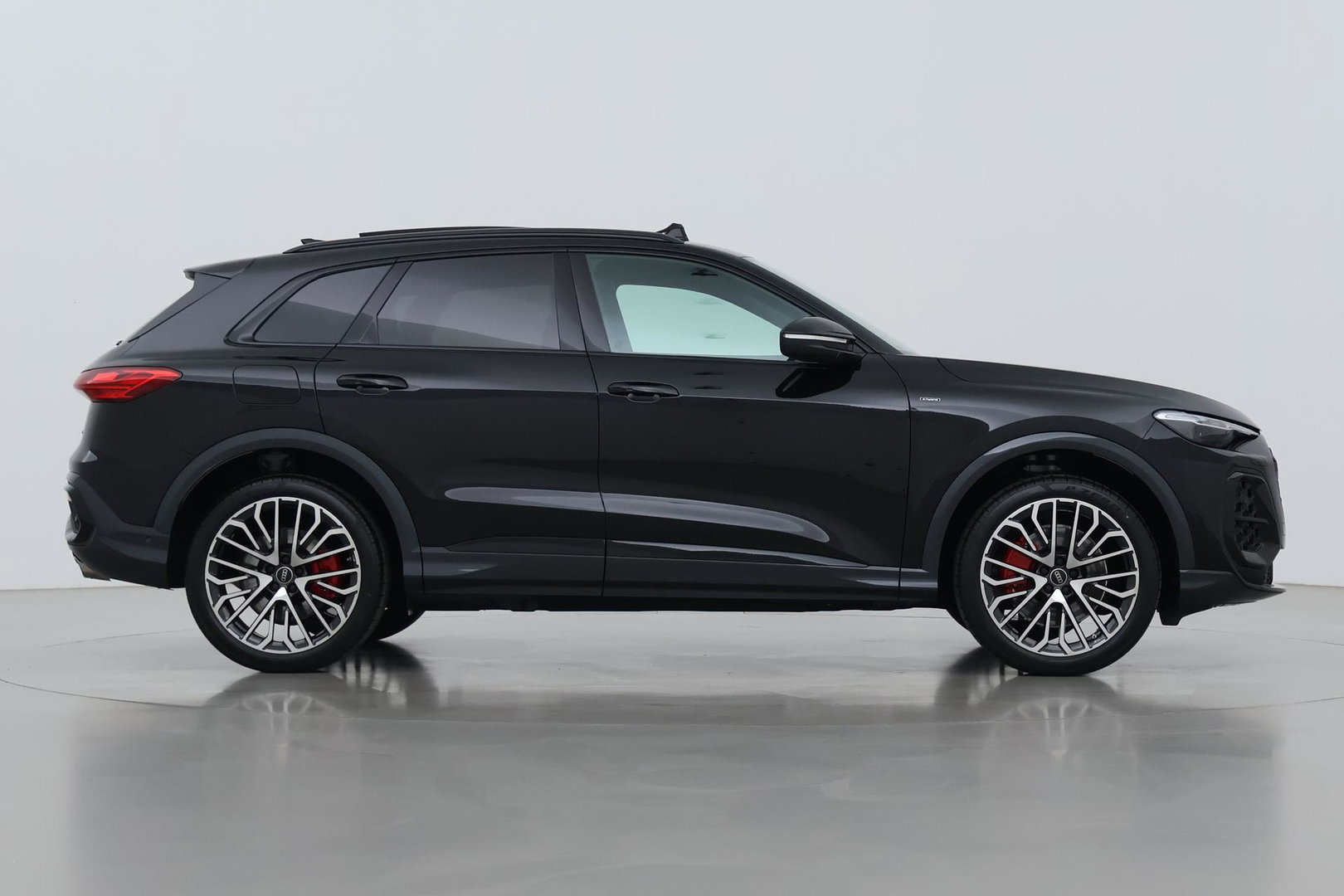 Audi Q5 2.0 TFSI e-hybrid Quattro S edition Competition | Panoramadak | 21 inch | Trekhaak