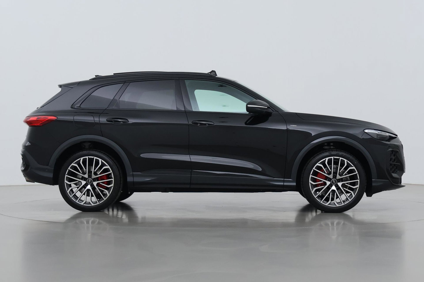 Audi Q5 2.0 TFSI e-hybrid Quattro S edition Competition | Panoramadak | 21 inch | Trekhaak