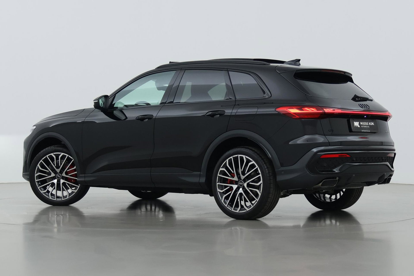 Audi Q5 2.0 TFSI e-hybrid Quattro S edition Competition | Panoramadak | 21 inch | Trekhaak