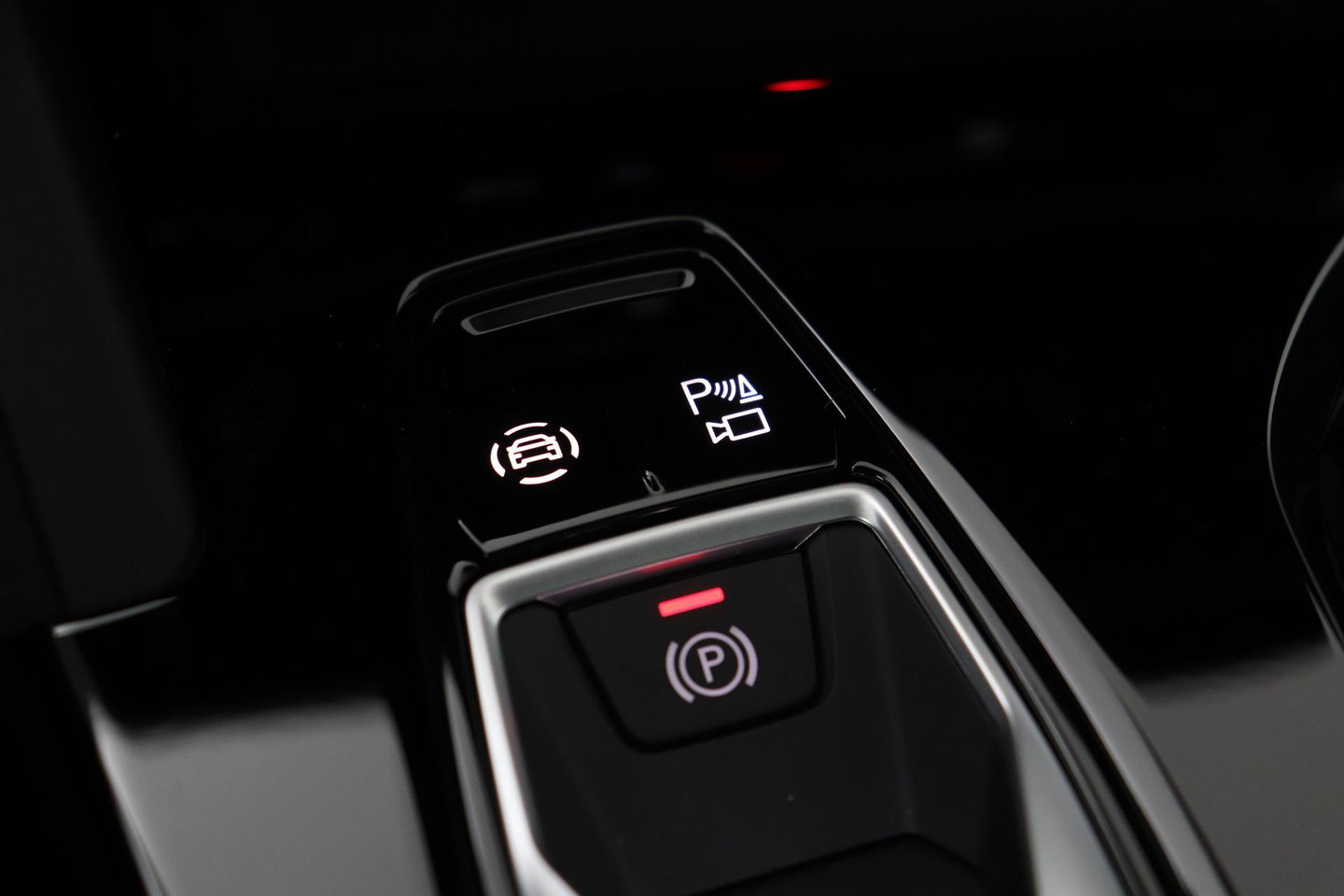 Audi Q5 2.0 TFSI e-hybrid Quattro S edition Competition | Panoramadak | 21 inch | Trekhaak