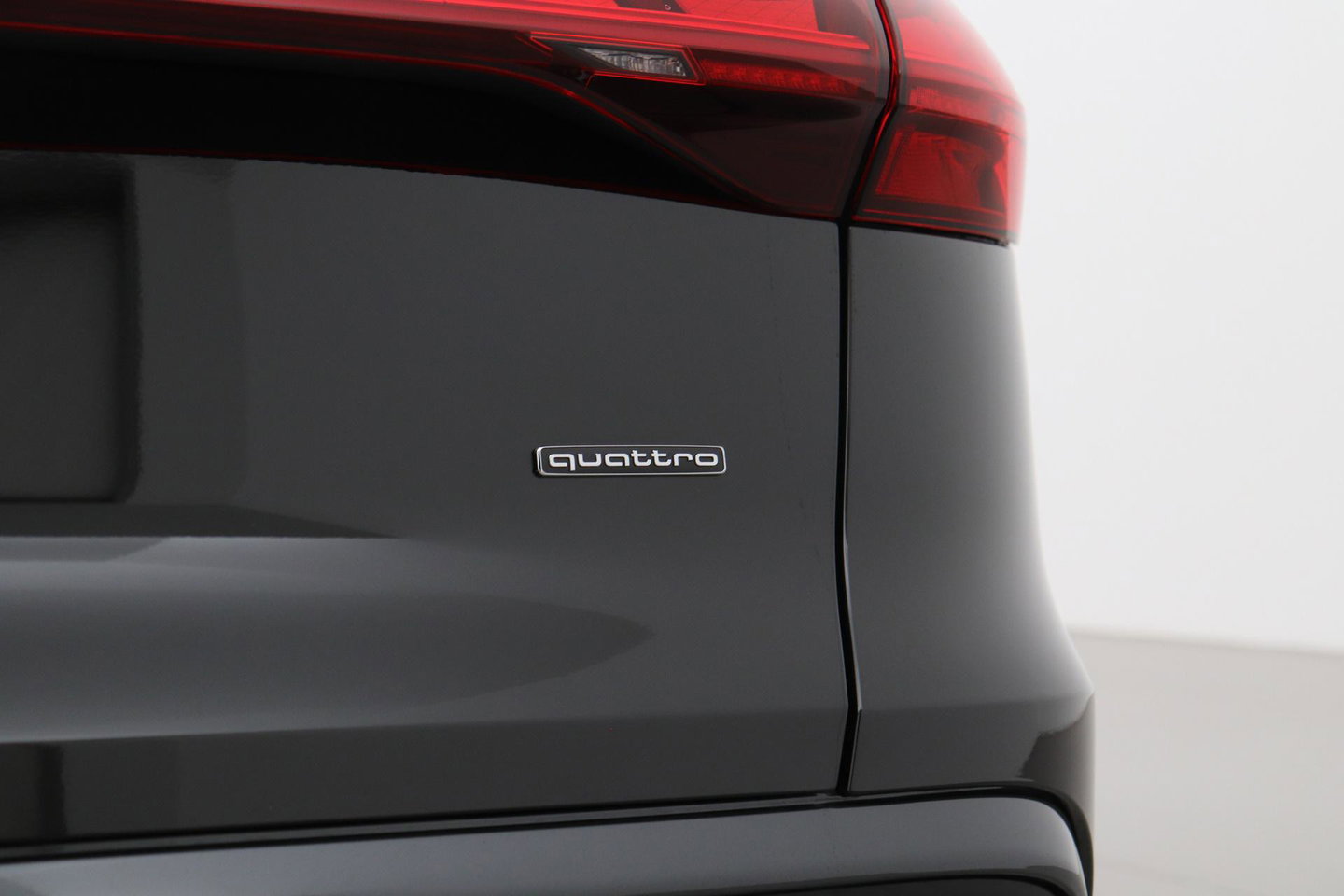 Audi Q5 2.0 TFSI e-hybrid Quattro S edition Competition | Panoramadak | 21 inch | Trekhaak