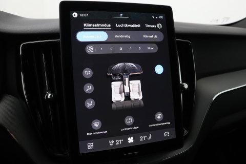 Volvo XC60 T6 Plus Black Edition | Harman/Kardon | Panoramadak | Head-Up | 360-camera