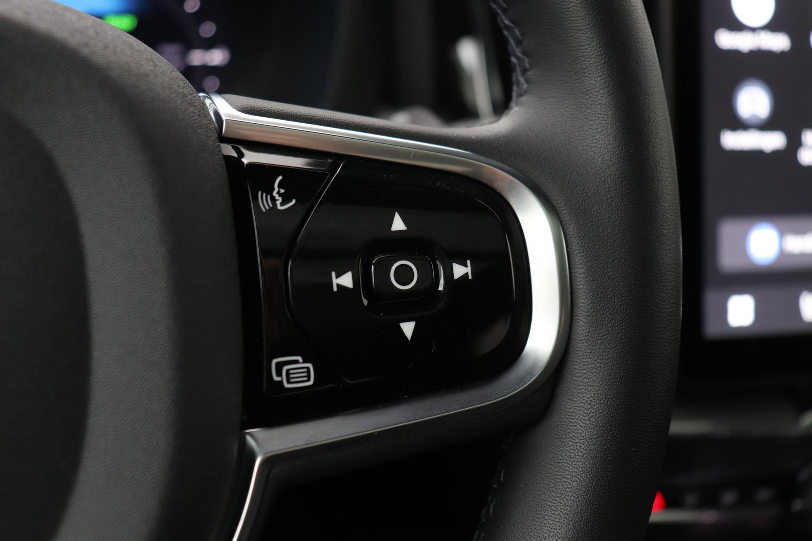 Volvo XC60 T6 Plus Black Edition | Harman/Kardon | Panoramadak | Head-Up | 360-camera