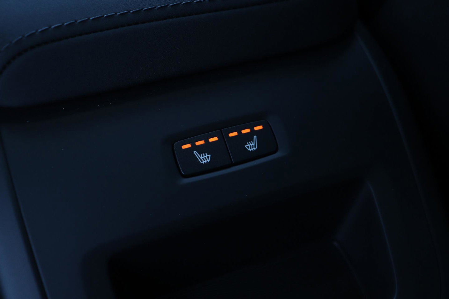 Volvo XC60 T6 Plus Black Edition | Harman/Kardon | Panoramadak | Head-Up | 360-camera