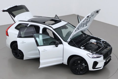 Volvo XC60 T6 Plus Black Edition | Harman/Kardon | Panoramadak | Head-Up | 360-camera