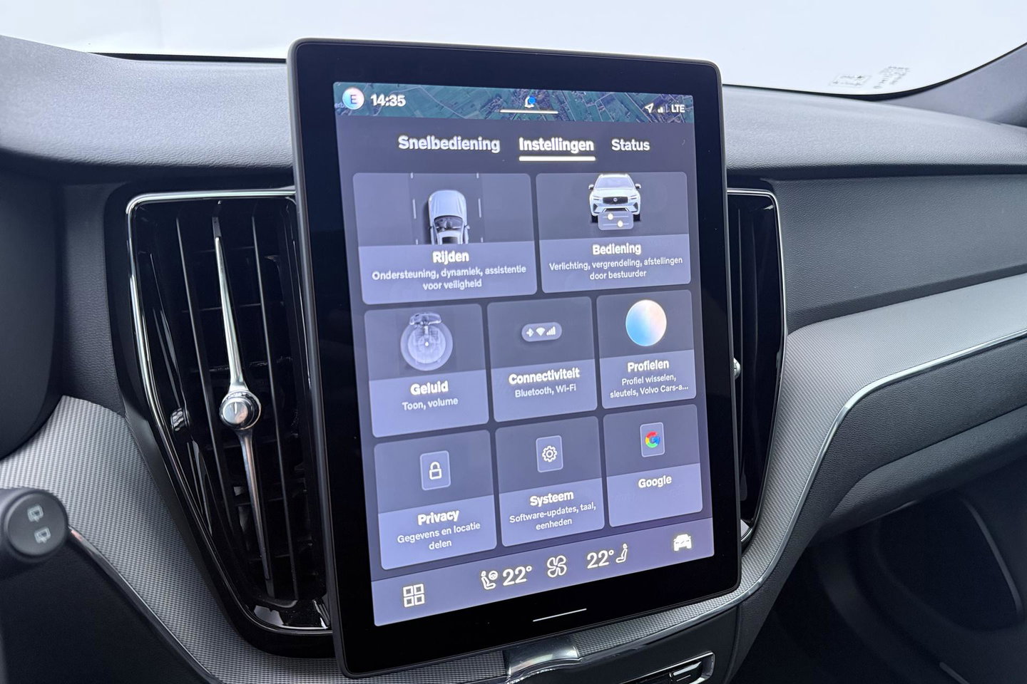 Volvo XC60 T6 Plus Black Edition | Harman/Kardon | Panoramadak | 21 Inch | Head-Up