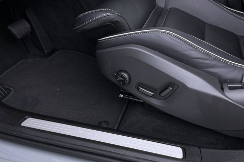 Volvo XC60 T6 Plus Black Edition | Harman/Kardon | Panoramadak | 21 Inch | Head-Up