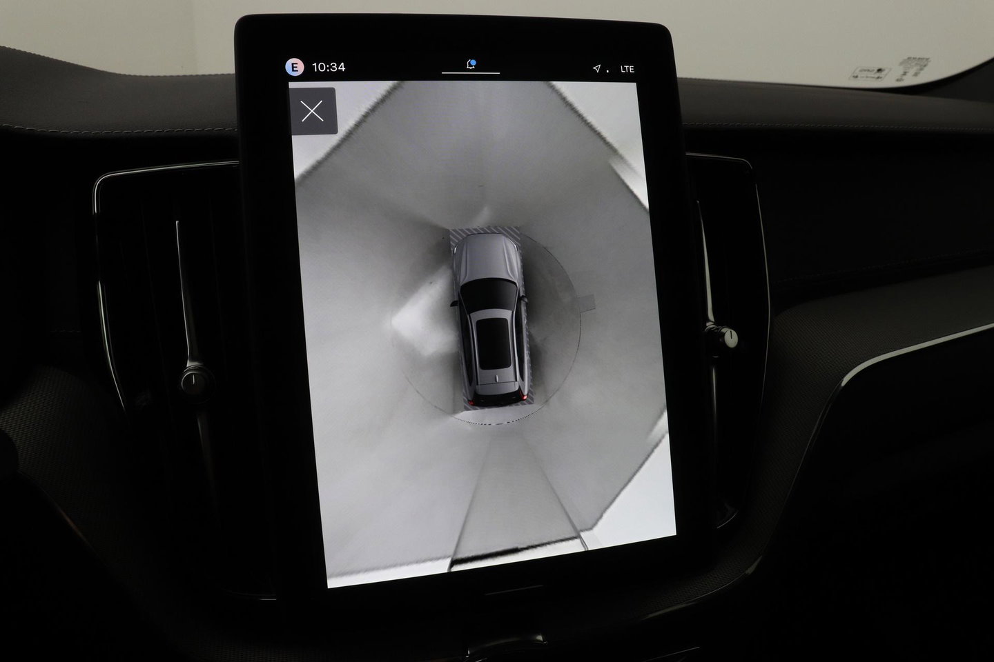 Volvo XC60 T6 Plus Black Edition | Luchtvering | Stoelventilatie | Bowers & Wilkins | Head-up | Stoelventilatie