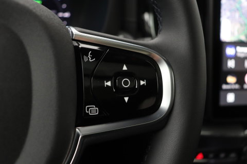 Volvo XC60 T6 Plus Black Edition | Luchtvering | Stoelventilatie | Bowers & Wilkins | Head-up | Stoelventilatie