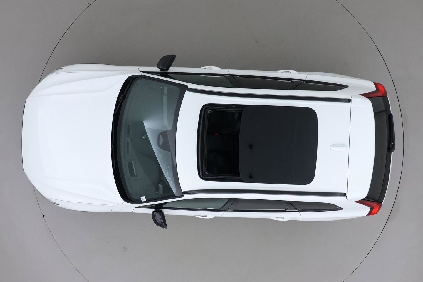 Volvo XC60 T6 Plus Black Edition | Luchtvering | Stoelventilatie | Bowers & Wilkins | Head-up | Stoelventilatie