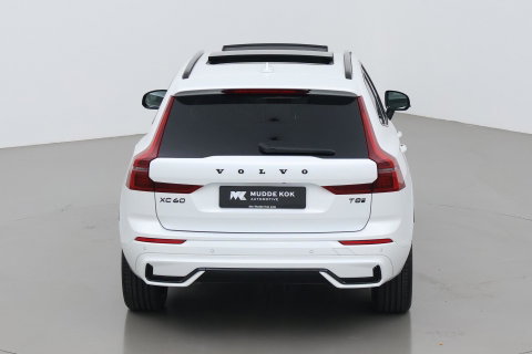 Volvo XC60 T6 Plus Black Edition | Luchtvering | Stoelventilatie | Bowers & Wilkins | Head-up | Stoelventilatie
