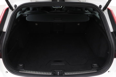 Volvo V60 2.0 T6 Twin Engine AWD R-Design | Trekhaak | Camera | 19 inch | Leder | Stoelverwarming
