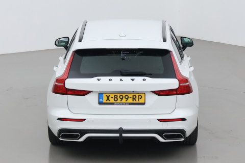 Volvo V60 2.0 T6 Twin Engine AWD R-Design | Trekhaak | Camera | 19 inch | Leder | Stoelverwarming