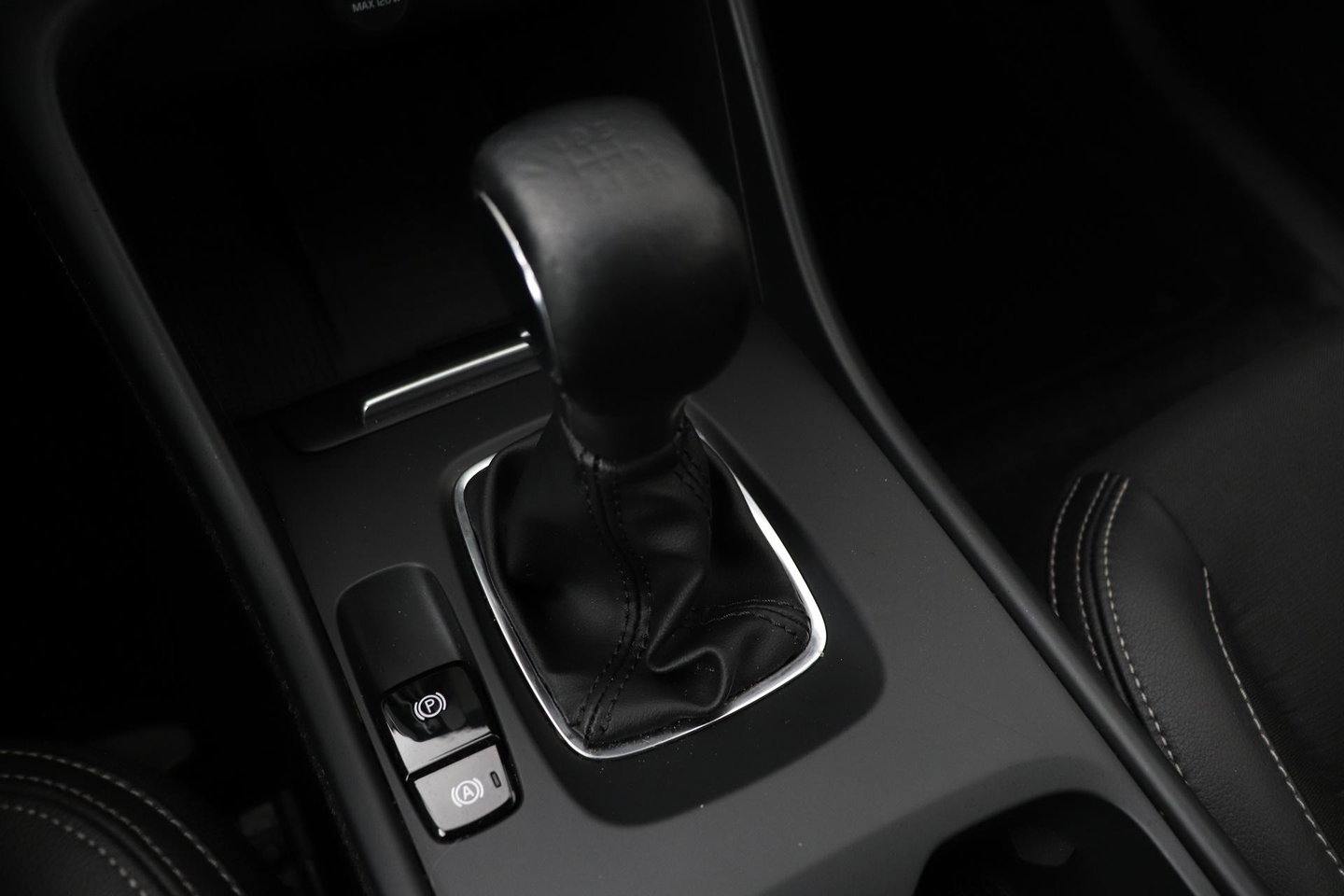 Volvo XC40 1.5 T3 Inscription | Harman/Kardon | Trekhaak | Carplay | Camera