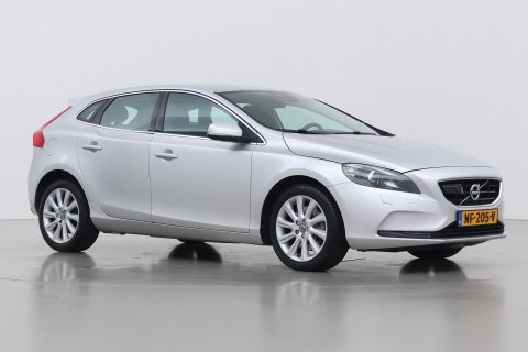 Volvo V40 2.0 D3 Momentum | Standkachel | Trekhaak | BLIS | 17 Inch