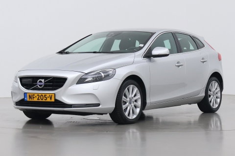 Volvo V40 2.0 D3 Momentum | Standkachel | Trekhaak | BLIS | 17 Inch
